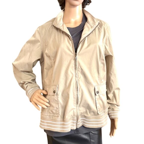 Chicos Zenergy Womens Beige Jacket Size 16 Cotton Full Zip Lightweight - Picture 10 of 12
